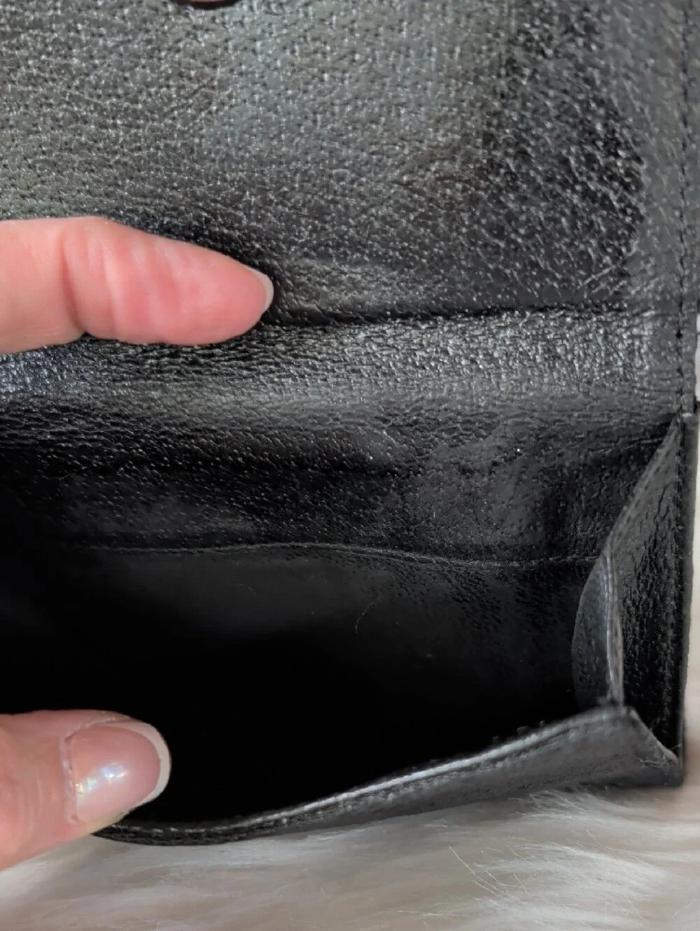 Authentic Gucci Black Monogram Canvas Compact Wallet with Silver-Tone Disc Snap - Picture 4 of 12